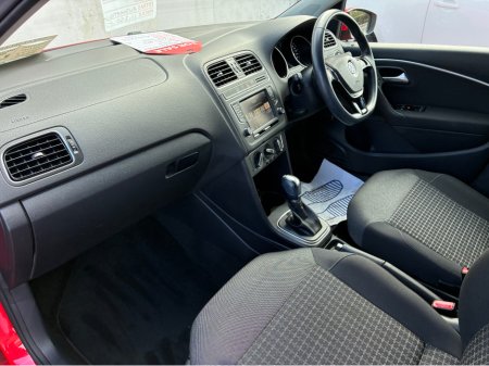 2014 Volkswagen Polo - thumbnail 10