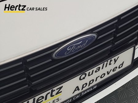 2023 Ford Focus - thumbnail 9