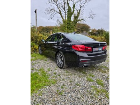 2018 BMW 5 Series - thumbnail 4