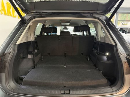 2023 Volkswagen Tiguan 7 Seats Life 2.0tdi D7F 150 5DR AUT €42,777 thumbnail