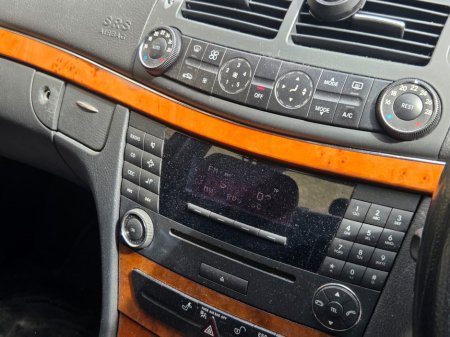 2006 Mercedes-Benz E Class - thumbnail 9