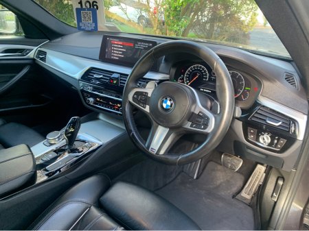2018 BMW 5 Series - thumbnail 18