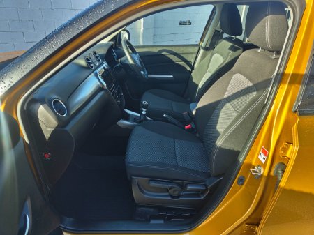 2023 Suzuki Vitara 1.4 Hybrid SZ-T MT €22,950 thumbnail