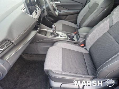 2025 Nissan Qashqai 1.3 PET MILD HYBRID SV PREMIUM €39,995