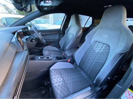 2021 Volkswagen Golf R-LINE 1.5 Auto Stunning Car €27,900 thumbnail