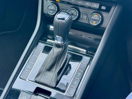 2017 Skoda Superb - thumbnail 27