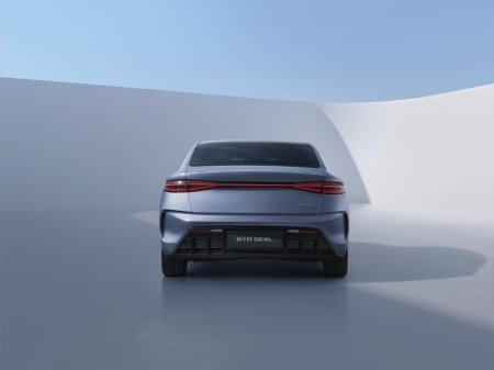 2026 BYD Seal Design RWD 313BHP €49,030 thumbnail