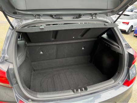 2019 Hyundai i30 - thumbnail 8