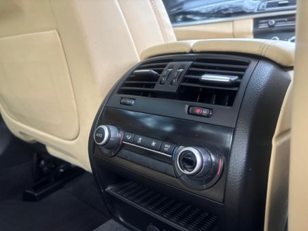 2015 BMW M5 - thumbnail 24