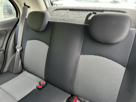 2013 Nissan Micra - thumbnail 11