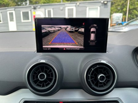 2018 Audi Q2 - thumbnail 14