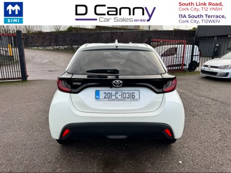 2020 Toyota Yaris 1.0 petrol automatic €14,900
