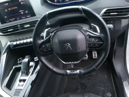 2018 Peugeot 5008 - photo 5