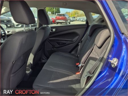 2015 Ford Fiesta - thumbnail 7