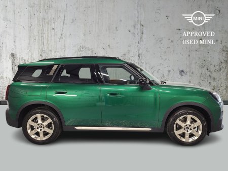 2025 MINI Countryman C Exclusive level 2 €52,775