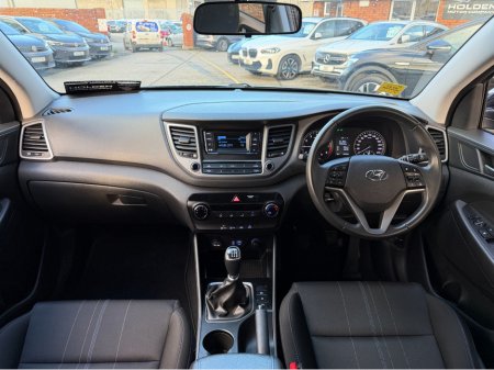 2016 Hyundai Tucson FULL SERVICE HISTORY..PARKING SENSORS €13,950 thumbnail