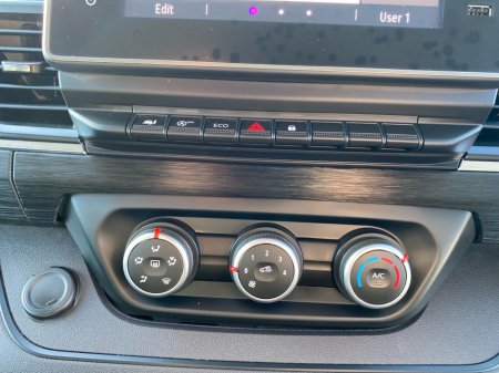 2023 Renault Trafic - thumbnail 15