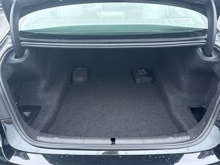 2021 BMW 5 Series 520d SE Saloon €38,950 thumbnail