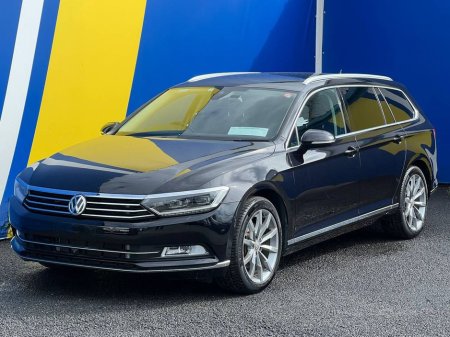 2018 Volkswagen Passat VARIANT HIGHLINE 2.0 TDI * HUGE SPEC * // LEATHER INTERIOR // 360 PARKING CAMERA // APPLE CARPLAY/ANDROID AUTO €22,950 thumbnail