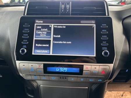 2022 Toyota Landcruiser LWB COMMERCIAL 4DR €34,000 thumbnail