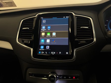 2024 Volvo XC90 - thumbnail 14