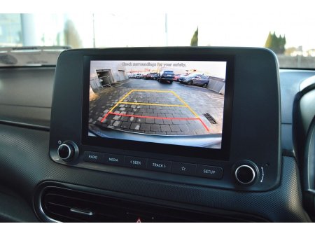 2023 Hyundai Kona 1.0 T-GDI Executive Two Tone Roof €25,995 thumbnail