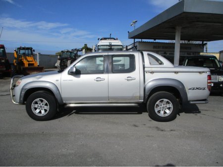 2009 Mazda BT-50 - thumbnail 3
