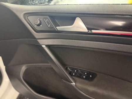 2014 Volkswagen Golf 2.0 GTI Performance 230PS 5DR Auto €15,777 thumbnail