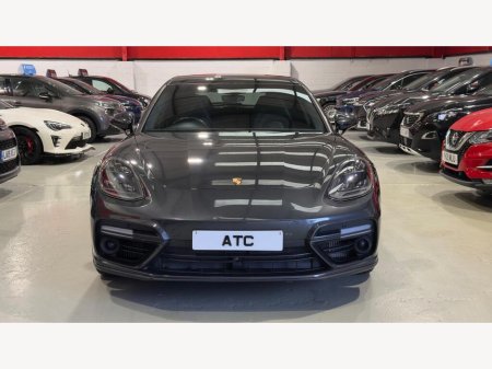 2018 Porsche Panamera - photo 2