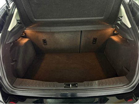 2016 Ford Focus 1.5 TDCI ZETEC 120PS 5DR €9,950 thumbnail