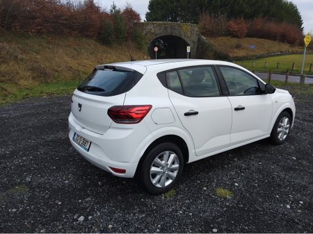 2021 Dacia Sandero ESSENTIAL SCE 65 MY21. MY21.5 4DR €11,950 thumbnail