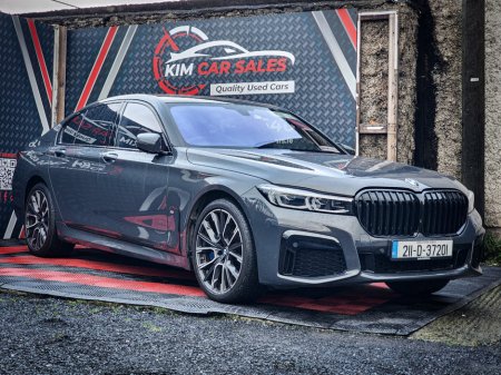 2021 BMW 7 Series M745e plug-in hybrid €49,950 thumbnail