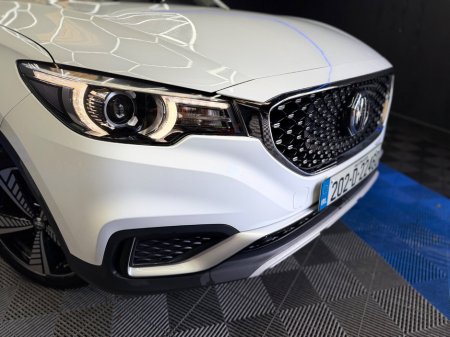 2020 MG ZS  €13,799 thumbnail