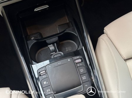 2021 Mercedes-Benz GLA Class GLA 200d Progressive Line thumbnail