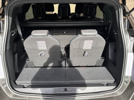 2024 Peugeot 5008 - thumbnail 9