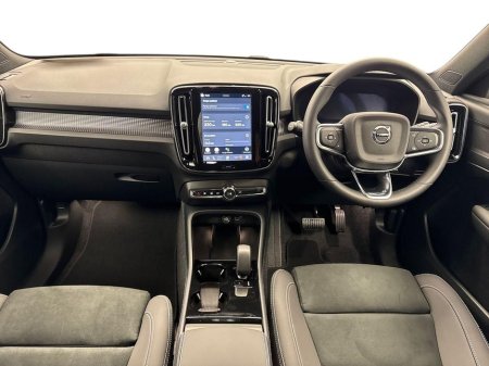 2026 Volvo EX40 - thumbnail 8