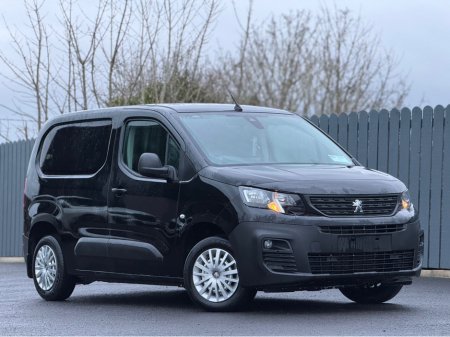 2024 Peugeot Partner 2024 Peugeot Partner PRO PLUS 1.5 HDI 100BHP