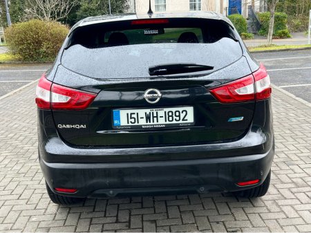 2015 Nissan Qashqai - thumbnail 3