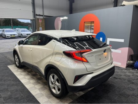 2019 Toyota C-HR €18950! 2019 TOYOTA C-HR S LED PACKAGE 1.8 AUTOMATIC / CRUISE CONTROL / REVERSE CAMERA AND MORE €18,950 thumbnail