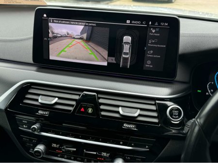 2022 BMW 5 Series - thumbnail 18