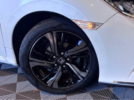 2020 Honda Civic 5DR 124BHP SMART PLUS €19,950 thumbnail