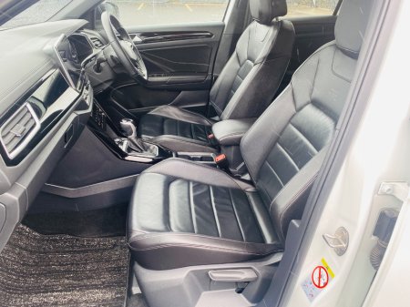 2023 Volkswagen T-Roc - thumbnail 14