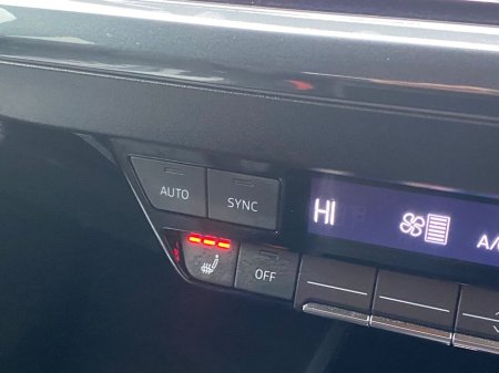 2024 Audi Q4 e-tron 45 S-Line Auto EV €40,900 thumbnail