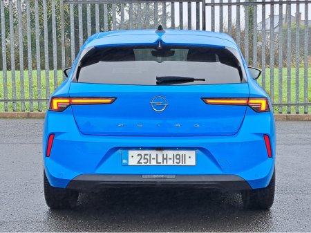 2025 Opel Astra ELEGANCE 1.2TURBO 110BHP **REVERSING CAMERA** €29,950 thumbnail