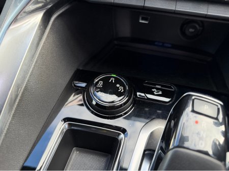 2020 Peugeot 3008 - thumbnail 39