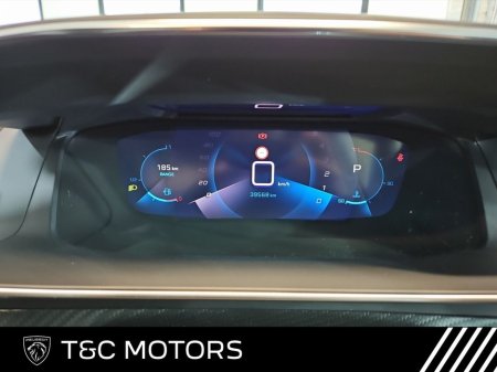 2023 Peugeot 2008 Automatic - Heated Seats - Reversing Camera & Sensors, 18" Diamond Cut Alloy Wheels, Cruise Control, Apple Car Play/Android Auto €27,995 thumbnail