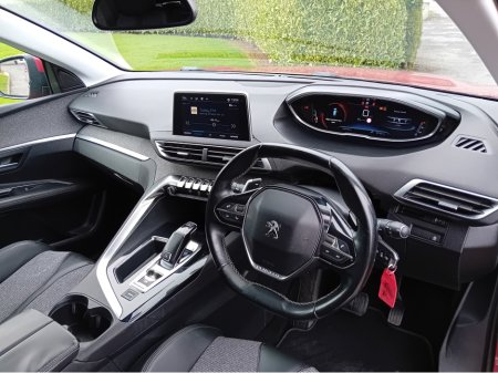 2018 Peugeot 3008 - thumbnail 7