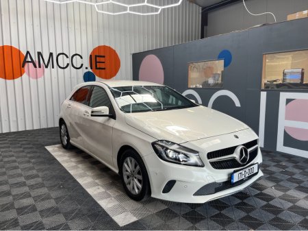 2017 Mercedes-Benz A Class 2017 MERCEDES-BENZ A180 1.6 AUTOMATIC / CRUISE CONTROL / REVERSE CAMERA AND MORE