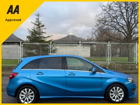 2016 Mercedes-Benz B Class B180 Automatic, Reversing Camera , Heated Seats thumbnail