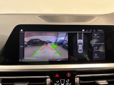 2021 BMW 3 Series - thumbnail 12